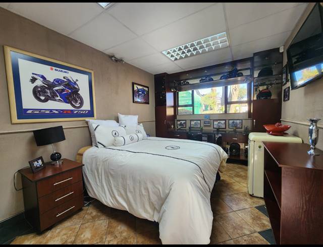 3 BEDROOM HOUSE FOR SALE IN FALCON RIDGE